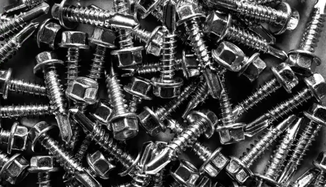 Parafusos autobrocantes